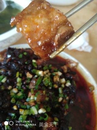 老干妈蒸排骨的做法步骤：3