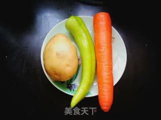 咖喱土豆的做法步骤：1