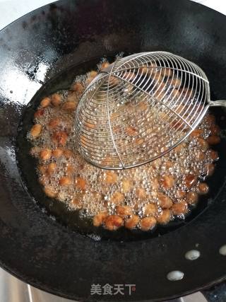 红糖花生酥的做法步骤：4