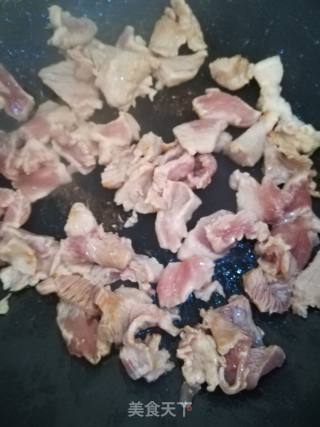 炒瘦肉的做法步骤：2