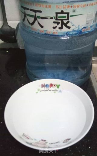 莲藕草虫花炖猪手的做法步骤：7