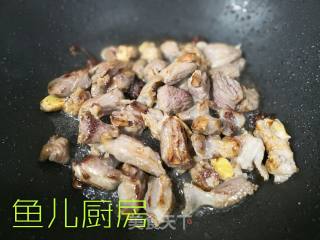 山药蛋蛋烧格子肉──“鱼儿厨房”私房菜的做法步骤：7