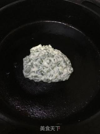 韭菜饼的做法步骤：6