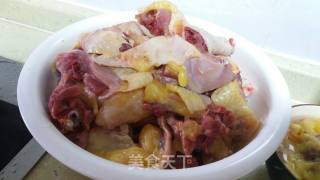 茶树菇炖鸡的做法步骤：1