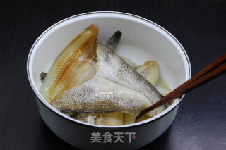 香酥炸鱼排的做法步骤：2