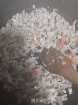 肉丝炒藕丁的做法步骤：4