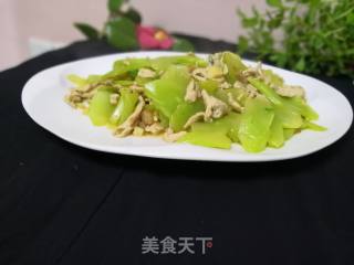 肉丝炒莴笋的做法步骤：6