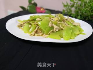 肉丝炒莴笋的做法步骤：6