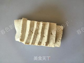 豆腐拌香椿的做法步骤：5