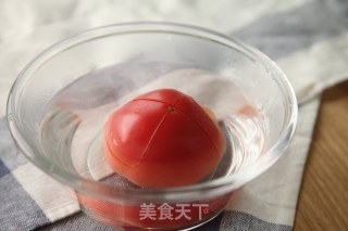 有家鲜厨房：清明养生菜-蛋卷番茄的做法步骤：2