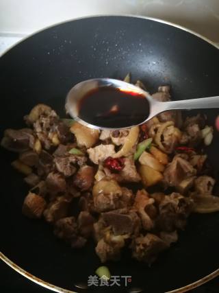 鸡肉炖土豆的做法步骤：8