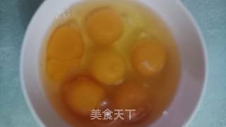 “便当”香椿芽炒鸡蛋的做法步骤：4