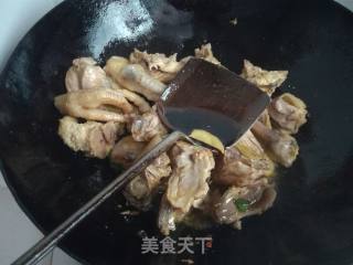 土豆炖鸡块的做法步骤：5