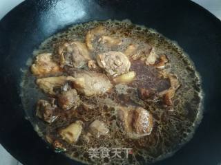 土豆炖鸡块的做法步骤：7
