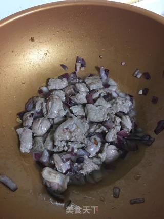 简易版土豆牛肉咖喱饭的做法步骤：3