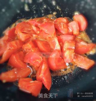 懒人餐--西红柿炒意面的做法步骤：3