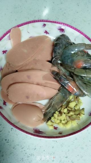 三鲜米粉的做法步骤：2