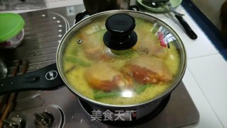 南洋風味之香茅黄姜印度米燜鸡腿飯的做法步骤：5