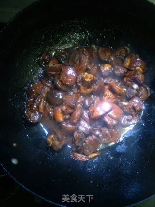 香菇鸡腿的做法步骤：12