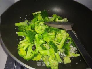 蒜蓉西兰花的做法步骤：7