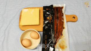 酥皮鳗鱼的三种花样吃法的做法步骤：1