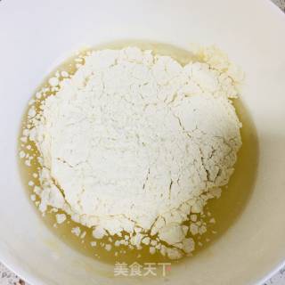 桃花蛋糕的做法步骤：2