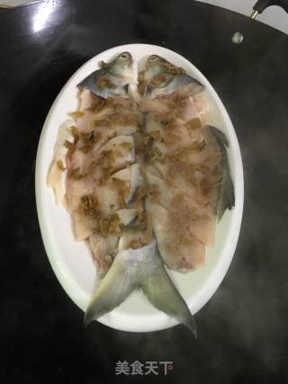 冬菜蒸午笋鱼的做法步骤：4