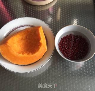 黑芝麻馅南瓜牛奶汤圆的做法步骤：2