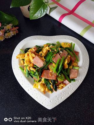菠菜炒鸡蛋的做法步骤：7