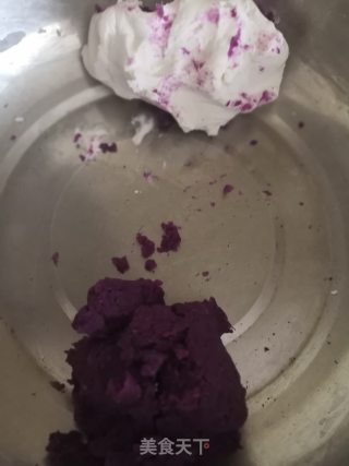 紫薯小葡萄的做法步骤：1