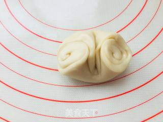 传统蛋黄酥的做法步骤：13