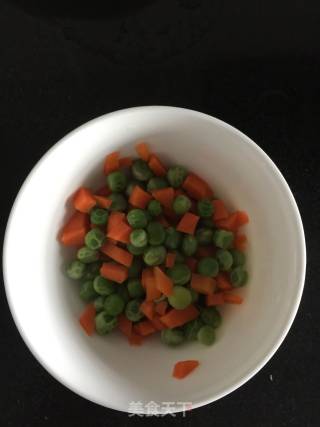 溜鱼段的做法步骤：2