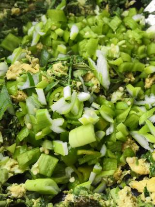春食香椿鲜～香椿炒蛋的做法步骤：6