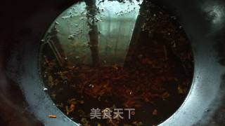 奶茶配料的红茶水的做法步骤：5