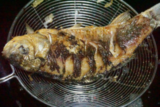 豆瓣鲫鱼的做法步骤：5