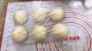 蓝莓果酱面包的做法步骤：7