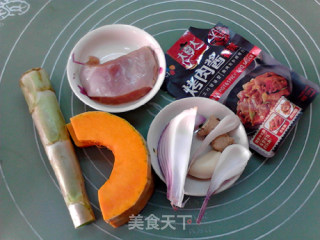 香辣南瓜莴笋炒鸡丁的做法步骤：1