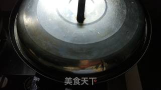 葱香耙胡豆(葱烧蚕豆)的做法步骤：2