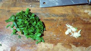 葱香耙胡豆(葱烧蚕豆)的做法步骤：7