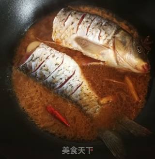 酱烧鲤鱼的做法步骤：13