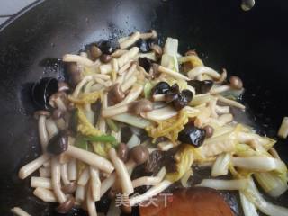 蟹味菇娃娃菜的做法步骤：7