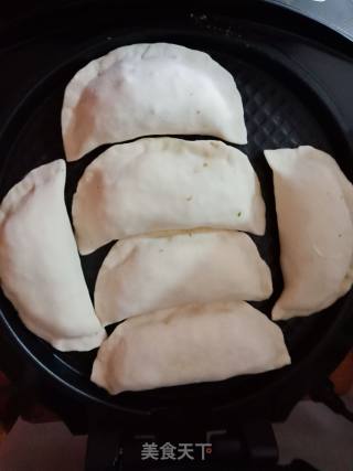猪油渣韭菜盒子的做法步骤：4