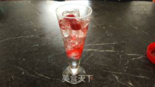 草莓果味汽冰(水晶草莓)的做法步骤：2
