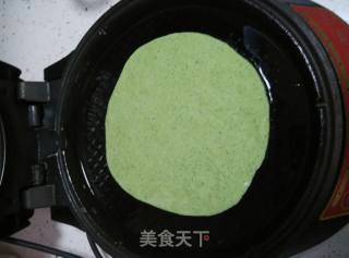 绿色鸡蛋灌饼的做法步骤：9