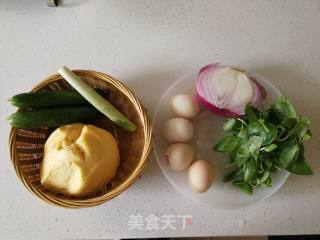 私房炒馍便当的做法步骤：1