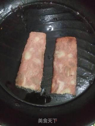 苦瓜培根三明治的做法步骤：2