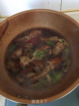 无油版啤酒炖肋排的做法步骤：6