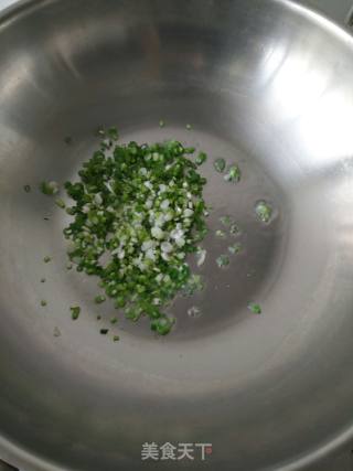 葱油蚕豆的做法步骤：4