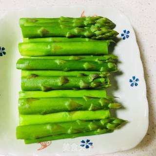 剁椒芦笋的做法步骤：5