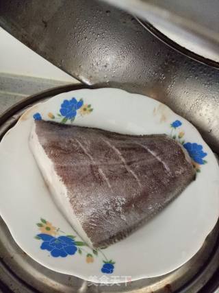 清蒸鲽鱼的做法步骤：2